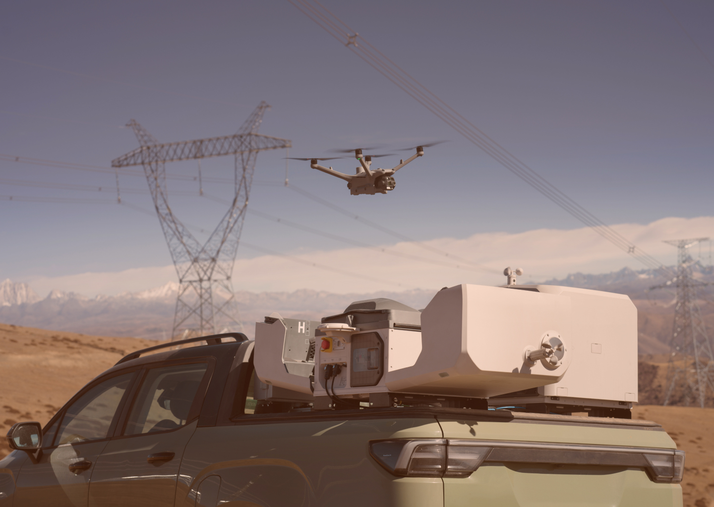 DJI Dock 3 en situation sur véhicule