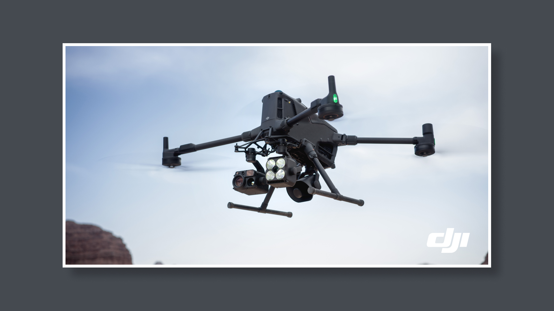 DJI Matrice 400 avec Zenmuse V1 et S1