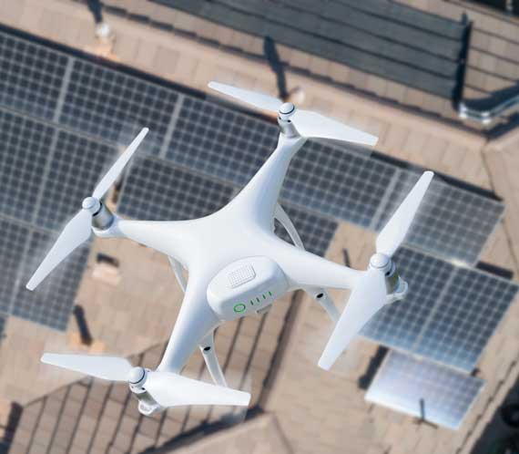 Inspection thermique de panneaux solaires par drone