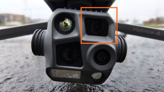 DJI Matrice 4T Téléobjectif moyen (3x)
